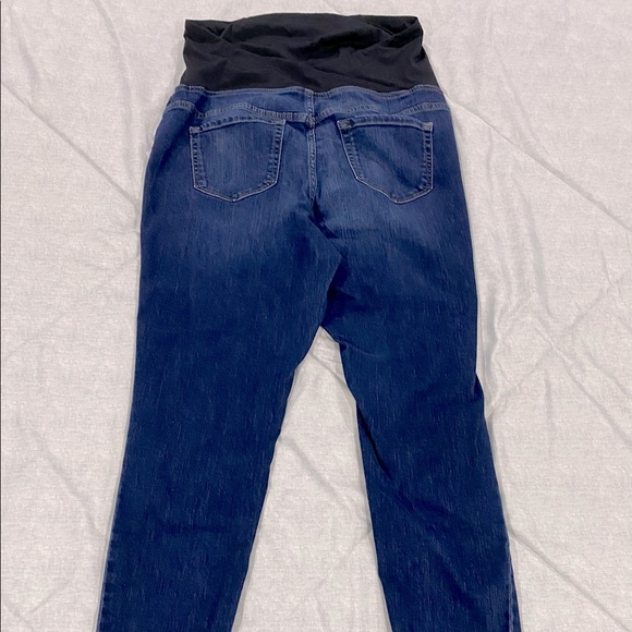 Isabel Maternity Skinny Jeans - Picture 2 of 2